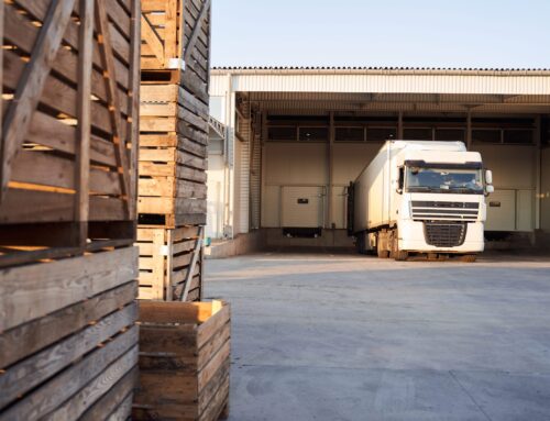 How Cross-Docking Speeds Up Distribution for Phoenix Businesses